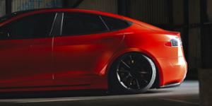 Tesla S